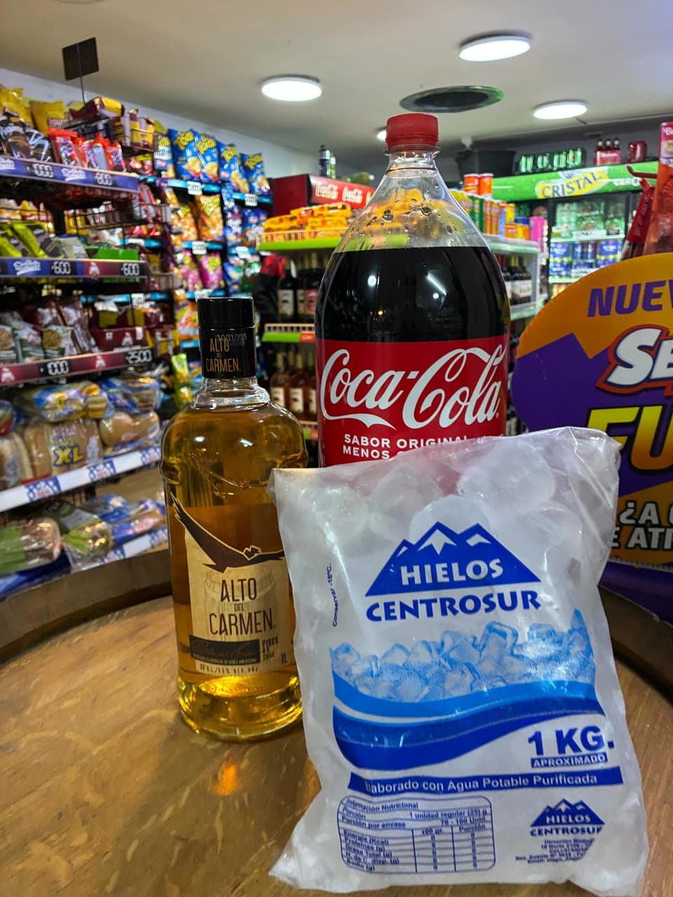 Promo Alto del Carmen Roble del Sur 1 Litro + Bebida + Hielo